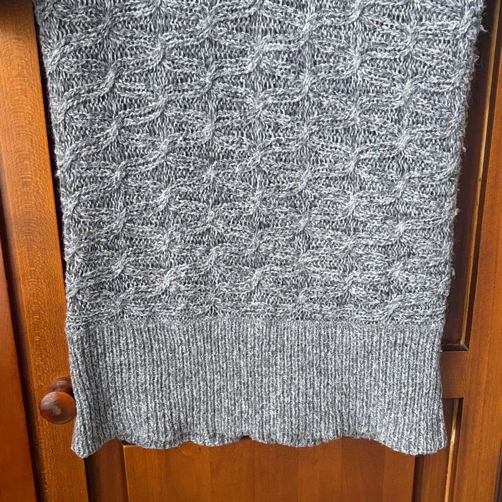 Old Navy Gray Cowl Neck Sweater - Picture 4 of 9